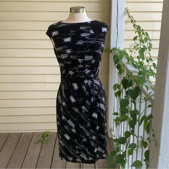 Lauren Ralph Lauren Scuba Knit Faux Wrap Dress 10 Black White Ruched Poly Money - Picture 3 of 10